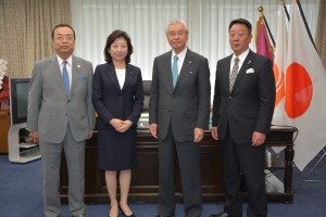 野田聖子総務大臣を表敬訪問しました